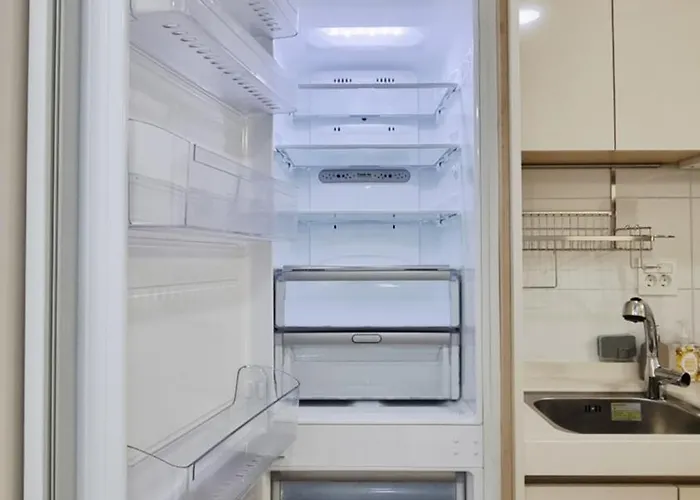 Hongdae Close, Entire Private #연남, #홍대, #연희 Seoul