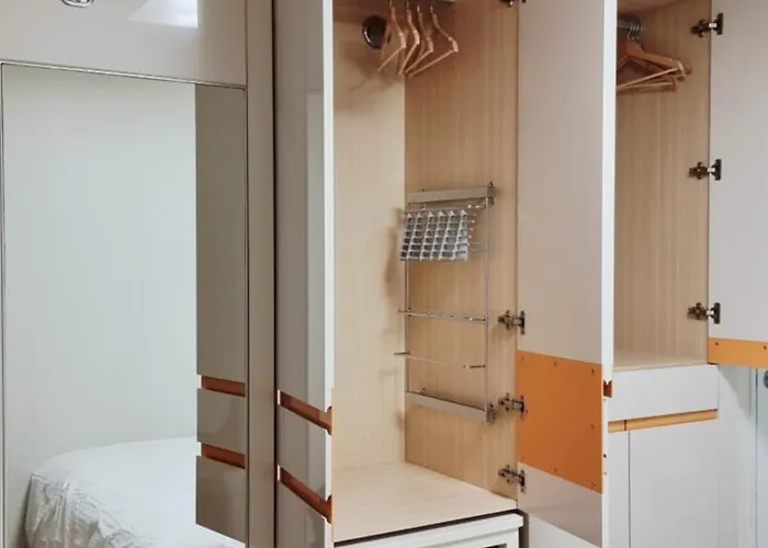Hongdae Close, Entire Private #연남, #홍대, #연희