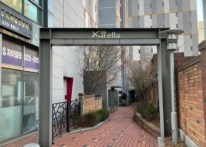Hongdae Close, Entire Private #연남, #홍대, #연희