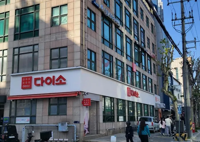 Hongdae Close, Entire Private #연남, #홍대, #연희
